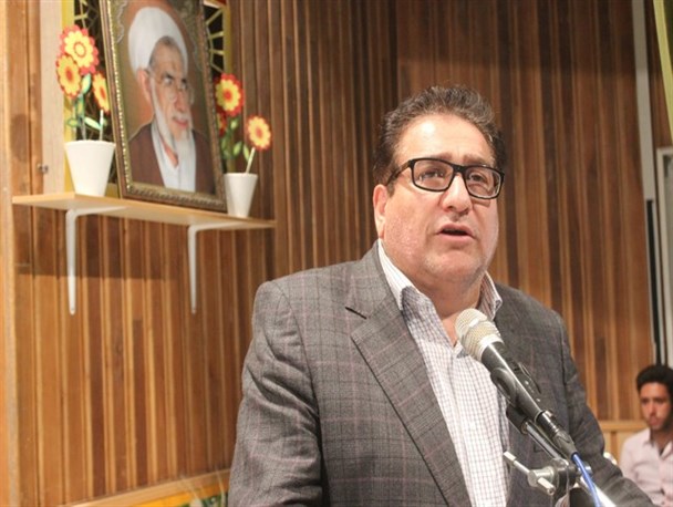 اقتصاد مقاومتی با اتکا به فرهنگ جهادی محقق می شود / شهرستان اردکان کانون تلاش و سازندگی در قلب کویر مرکزی ایران است