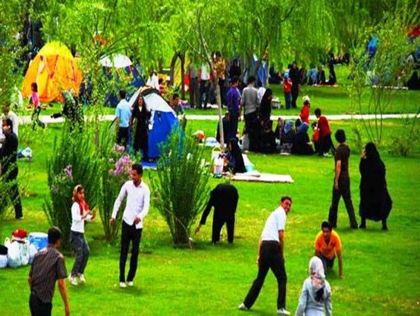 طبیعت طراوت را به ما محبت می‌کند، محبت را با محبت پاسخ دهیم/ جشن خود را با عزای طبیعت به پایان نبریم