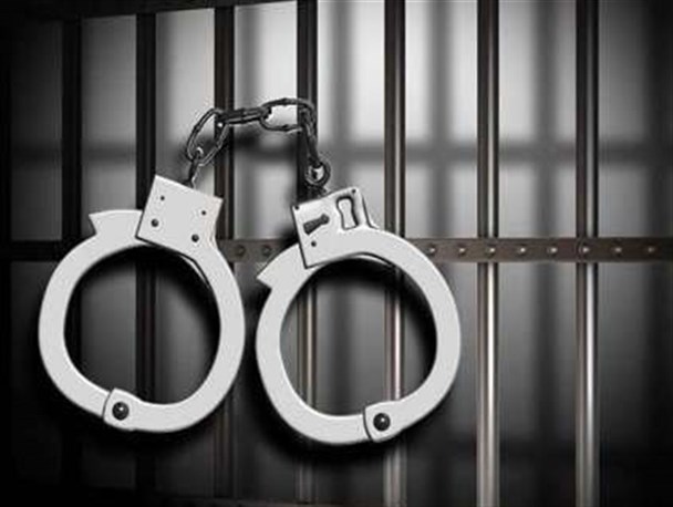دستگیری شرور مسلح در ایرانشهر/ قاتل همسرکش در چنگال پلیس افتاد