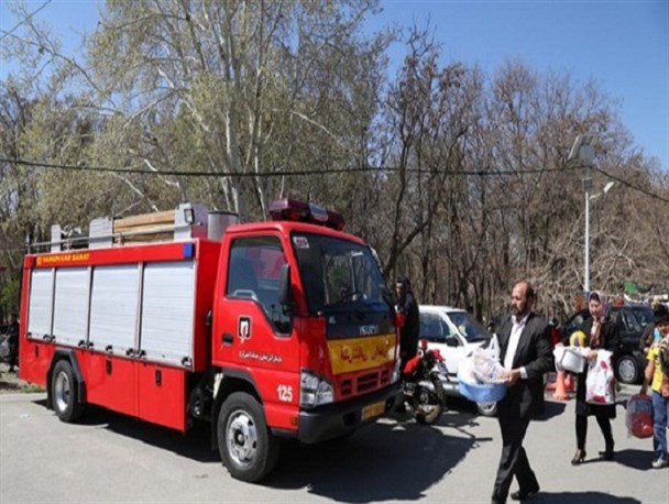 آماده باش ۱۱ ایستگاه آتش‌نشانی کرمانشاه در روز طبیعت