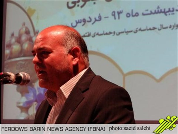 هنرمندان تئاتر فردوس در سطح استان و کشور حرف برای گفتن دارند+تصویر