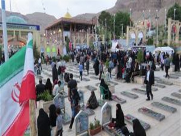دیدار با پدرانی که آسمانی شدند/تصاویر