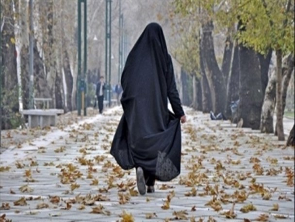 چادر حیا می آورد نه جذابیت