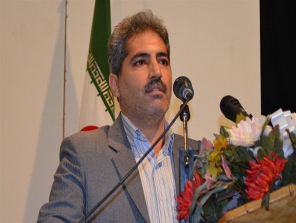 معلمان بنیان گذاران فرهنگی جامعه هستند