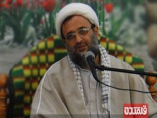 چرا جریان های سیاسی کشور از تفکر رهبر انقلاب فاصله گرفته اند/ اصول و مبانی رهبری بر چه اساسی است