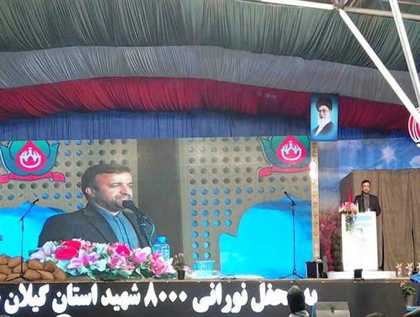 آمار شهیدان گیلانی بیش از 3 درصد شهدای کشور است/ حربه دشمن ذره ای در حمایت ما از راه شهدا خلل ایجاد نمی کند