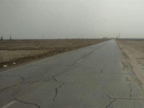 جاده عاری از استاندارد و تصادفات پیاپی سهم اهالی روستای شهرک میر از کارگاه های ماسه شویی