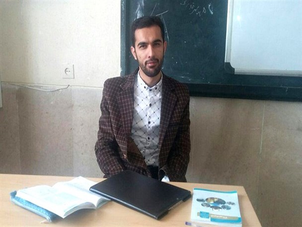 هنر معلم رساندن دانش آموزان را به سرحد بندگی و اخلاص است/ معلمی تنها یک شغل نیست