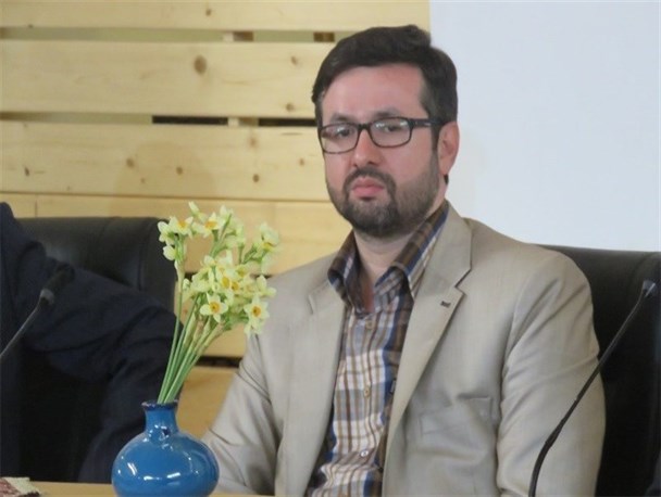 کمیته مشورتی جوانان دانشجو تشکیل شود