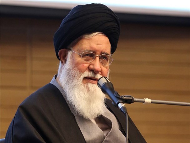 جریان‌های ولایی با وجود سپاه تقویت شده اند
