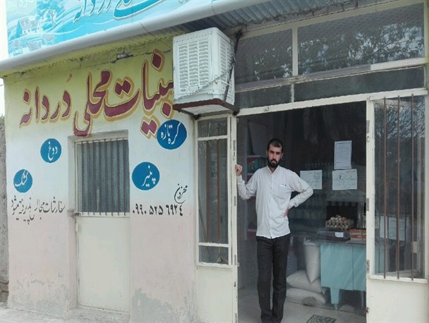 ماست بندی که نان آور ۴ خانواده شده است+عکس
