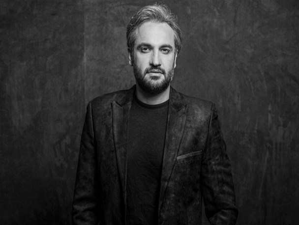 بابک زرین موسیقی «روزهای آبی» را ساخت