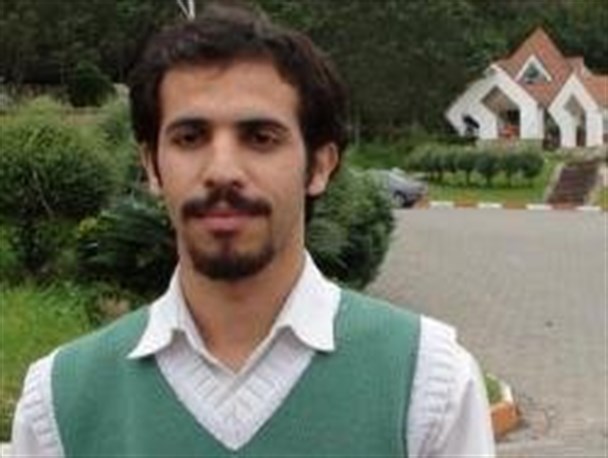 جوان نخبه ایوانی موفق به اختراع سپرالکترودفاعی شد