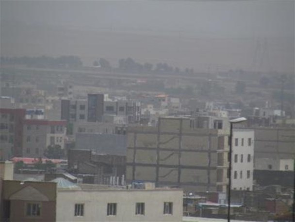 تندباد شدید ساوه را درنوردید