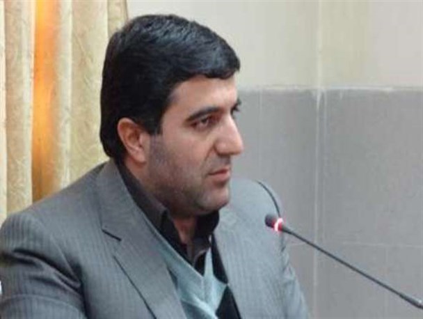 آب آشامیدنی هرسین سالم و عاری از هر گونه آلودگی است