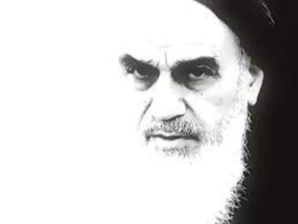 نقش رهبری حضرت امام خمینی(ره)در پیروزی انقلاب اسلامی