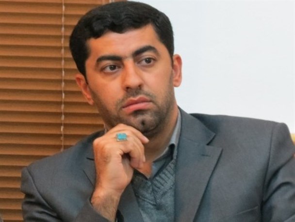 امام خمینی(ره) پایه گذار ارتباط بین مردم و مسئولان است