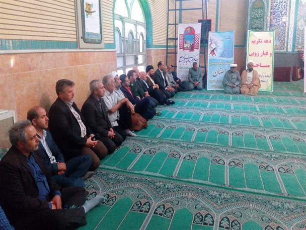 آئین غبار روبی مساجد شهر قدس برگزار شد