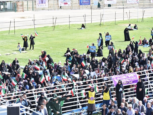 محبوبیت خریدنی نیست!