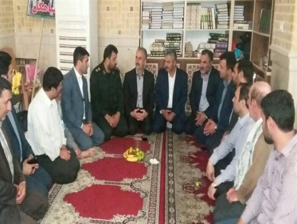 مسئولین سیاهکل به دیدار کاروان پیاده عاشقان روح الله رفتند+گزارش تصویری