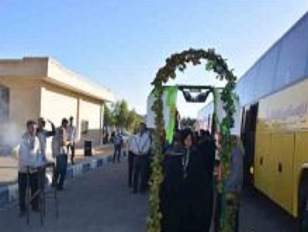 ۴۰۰ زائر سیرجانی به مرقد امام خمینی(ره) اعزام شدند