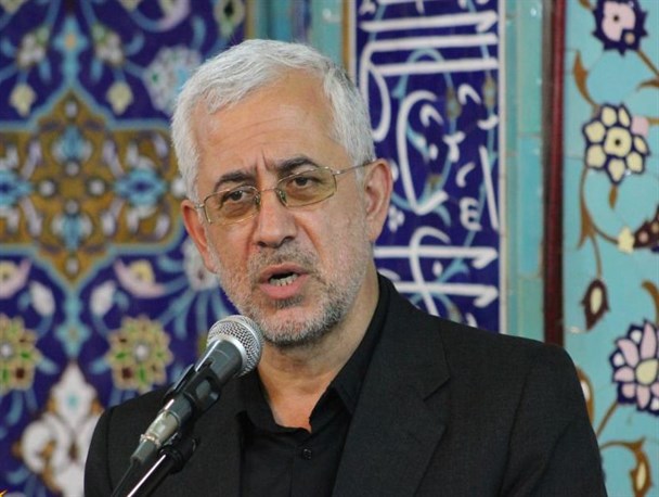 ورودی طرح های سالم سازی دریا فقط برای پارک خودروها نباشد/دکه های عرضه قلیان در ساحل جمع آوری شوند