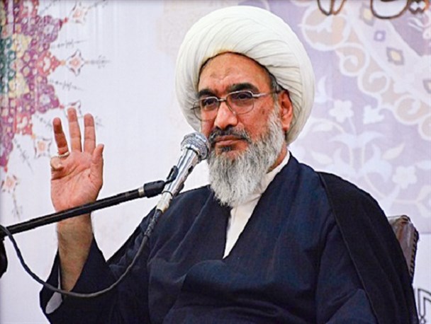راهبرد امر به معروف و نهی از منکر را در دستور کار قرار دهیم