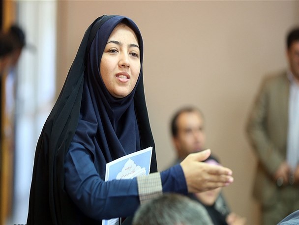 منتقد سیستم قبلی دانشگاه آزاد هستم/ سند ۲۰۳۰ در کمیسیون‌های مربوطه در حال بررسی است