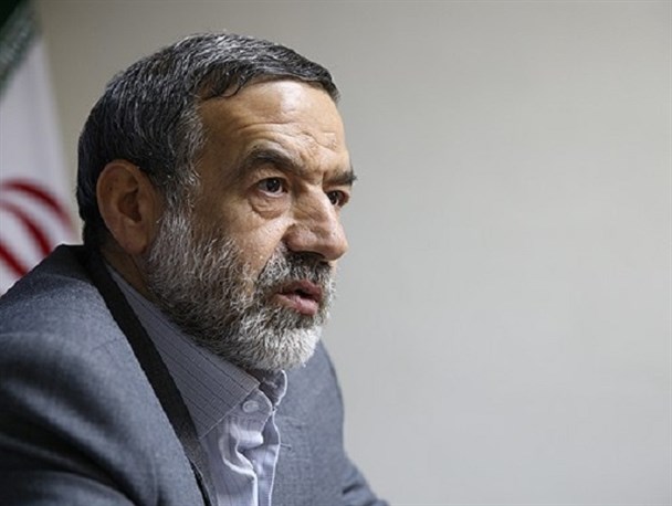 میزان تبعیت دولت های پس از انقلاب اسلامی از خط مشی امام خمینی(ره)/ دیدگاه های غرب گرایانه مسئولین دولت سازندگی موجب انحراف از خط و راه امام شد
