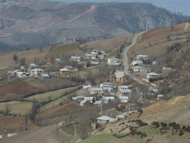 مهاجرت جوانان طالکوه رودبار به دلیل نبود کار و اشتغال/ بی آبی و نداشتن گاز از مشکلات است