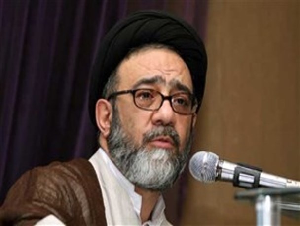 در سال‌های ۷۶ و ۸۸ بسیج به غائله‌ها پایان داد/ دشمنان نظام می‌گفتند پس از رحلت امام انقلاب ازهم می‌پاشد