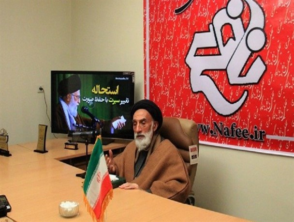 امام راحل در مقابل کفار و منافقین با قاطعیت تمام ایستادند/ مردم در ۱۵ خرداد پشتیبانی خود را از امام نشان دادند