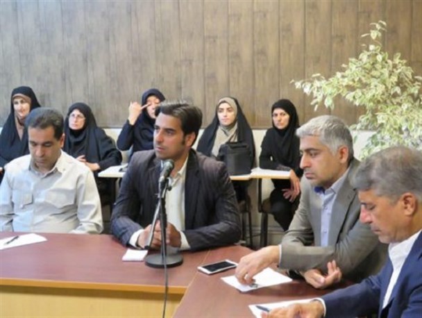 مرکز کشکوئیه بستری مناسب برای پرورش گیاهان دارویی است/لزوم تبدیل  نمودن تحریم‌ها به فرصت