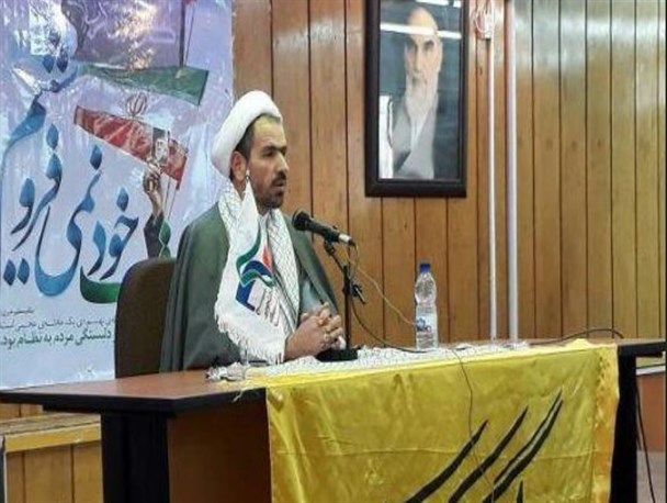 تشکیل حکومت توسط ولی فقیه فقط به دست امام خمینی (ره) شکل گرفته است