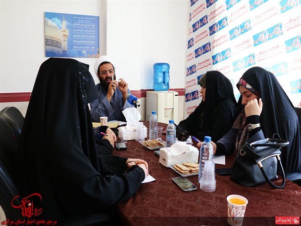 برگزاری میزگرد تبیین ابعاد شخصیتی امام خمینی(ره) برای نسل نوجوان