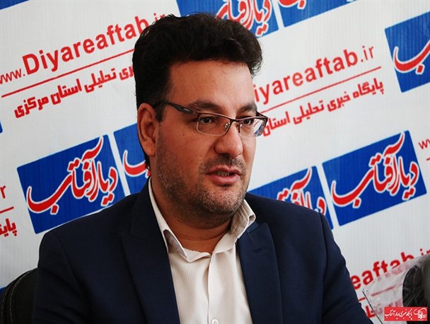 محصور کردن امام در زمان خودش ظلم بزرگی است/ دشمنان داخلی و خارجی با کمک هم به دنبال تحریف امام هستند