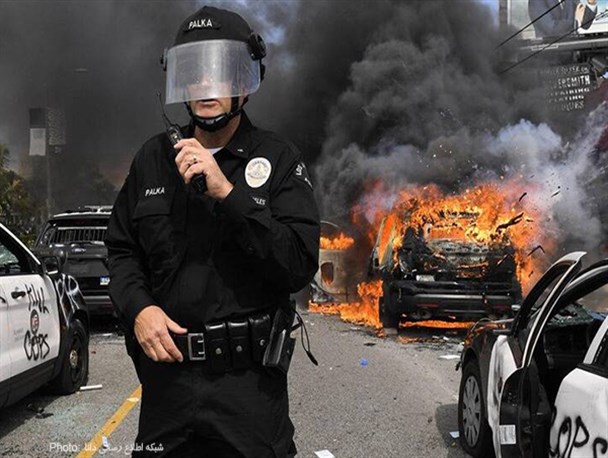 اعتراضات در آمریکا چیزی فراتر از مشروع است