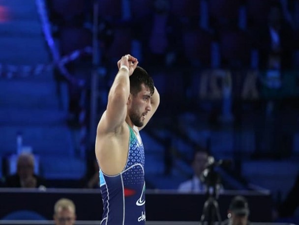 کشتی جام تورلیخانوف| راهیابی محمدرضا گرایی و پشتام به فینال