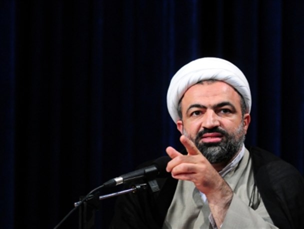 تیم مذاکره کننده باید در برابر ملت ایران پاسخگو باشند