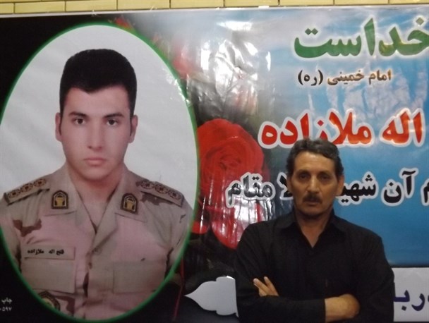 افتخار می کنم فرزندم فدایی رهبر و اسلام شد