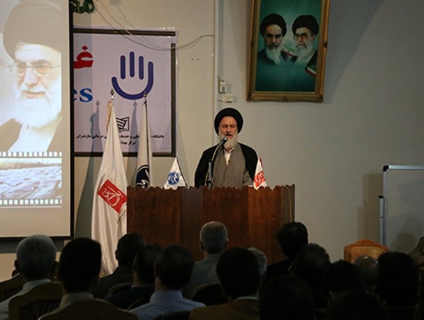 نسل‌کشی کودک‌کشی نتیجه حقوق بشر آمریکایی است