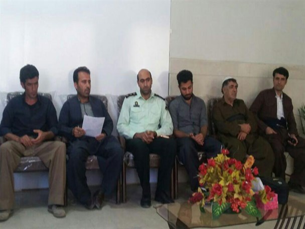 نشست هم اندیشی کاهش آسیب های اجتماعی در شهرستان جوانرود برگزار شد