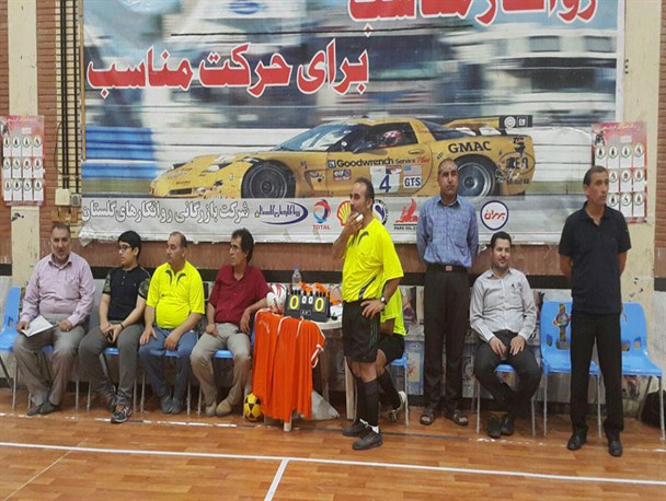 داور بر اثر ایست قلبی درگذشت
