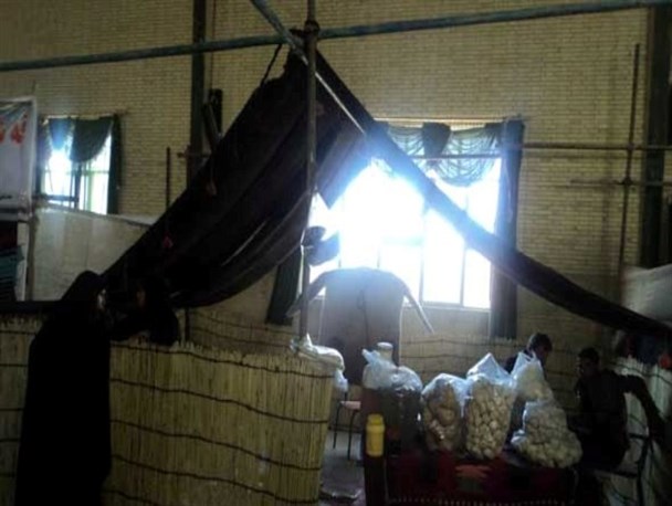 چیغ بافی و نمد مالی هنر کهن مردان عشایر رابر رو به فراموشی است