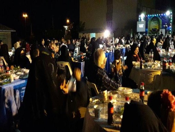 تجلیل از بیش از ۲۵ خیر در جشن ضیافت افطار هلال احمر دماوند