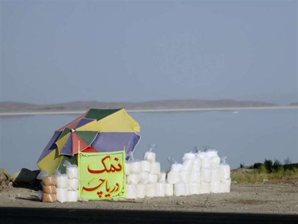 نمک دریاچه ارومیه، بر سر سفره تاجران؟