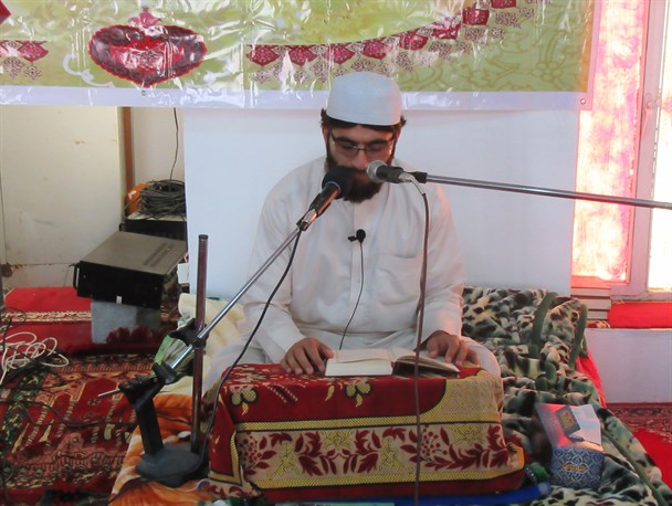 همدلی و همزبانی شیعه و سنی در محفل نورانی انس با قرآن سرزه سیریک+ تصاویر