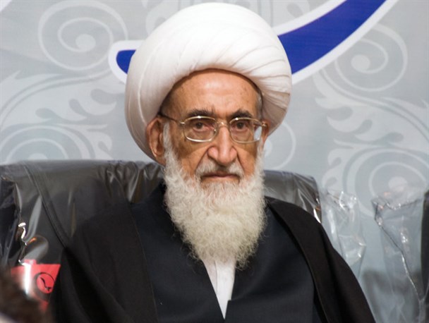نباید توقع داشت در مقابل دشمنی آمریکا ساکت باشیم/ تخریب کنندگان سپاه در مسیر آمریکا حرکت می کنند