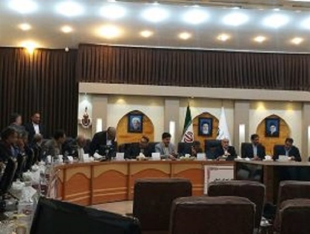 کمبود هزار لیتر بر ثانیه آب در شهر کرمان با وجود بهره برداری از سد صفارود/ توقف پروژه حفر تونل تا دو ماه آینده به علت عدم تامین منابع مالی