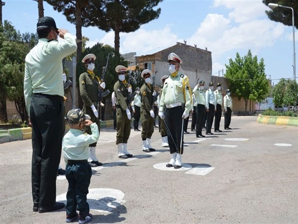 پلیس اسفراین به آرزوی کودک سرطانی واقعیت بخشید + تصاویر و فیلم